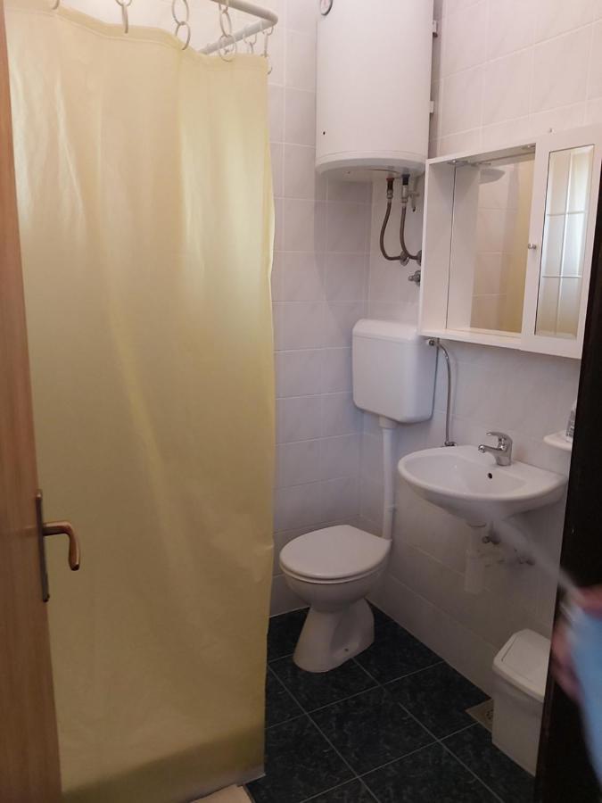 Apartamento Apartman Janja Bol Exterior foto
